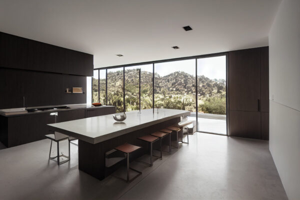 PennQuinnDad_A_vertically_cantilevered_Post-Modern_Kitchen_in_t_904a2f37-3602-4455-9a16-ac50d13a119b